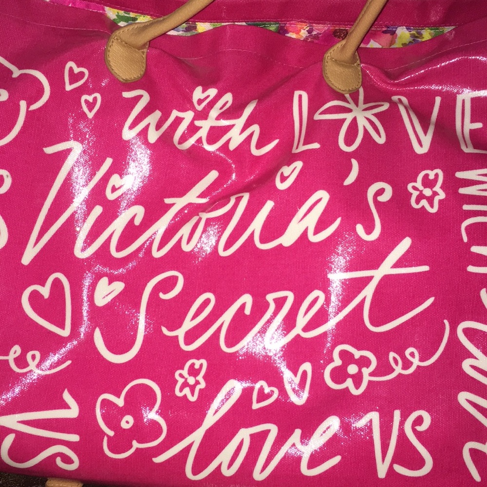 VICTORIA’S SECRET Beach Bag 🏖 - Picture 2 of 5